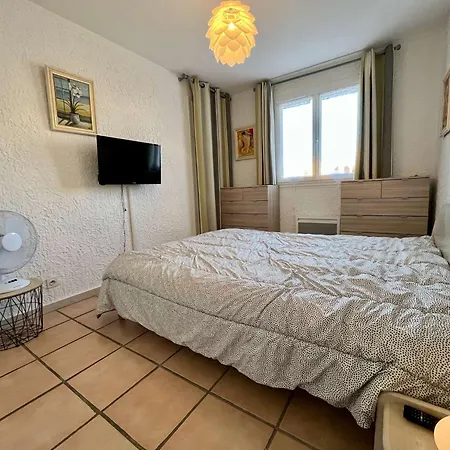 Apartment Climatise Proche Et Commerces - 2 Pieces, 4 Pers, Parking Prive, Animaux Acceptes - Fr-1-226b-177 Cavalaire-sur-Mer